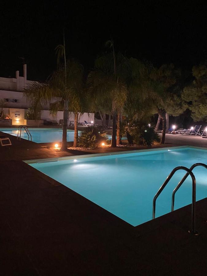 A Un Passo Dal Mare - Costa Ripagnola Villa Spiaggia di Conversano Luaran gambar